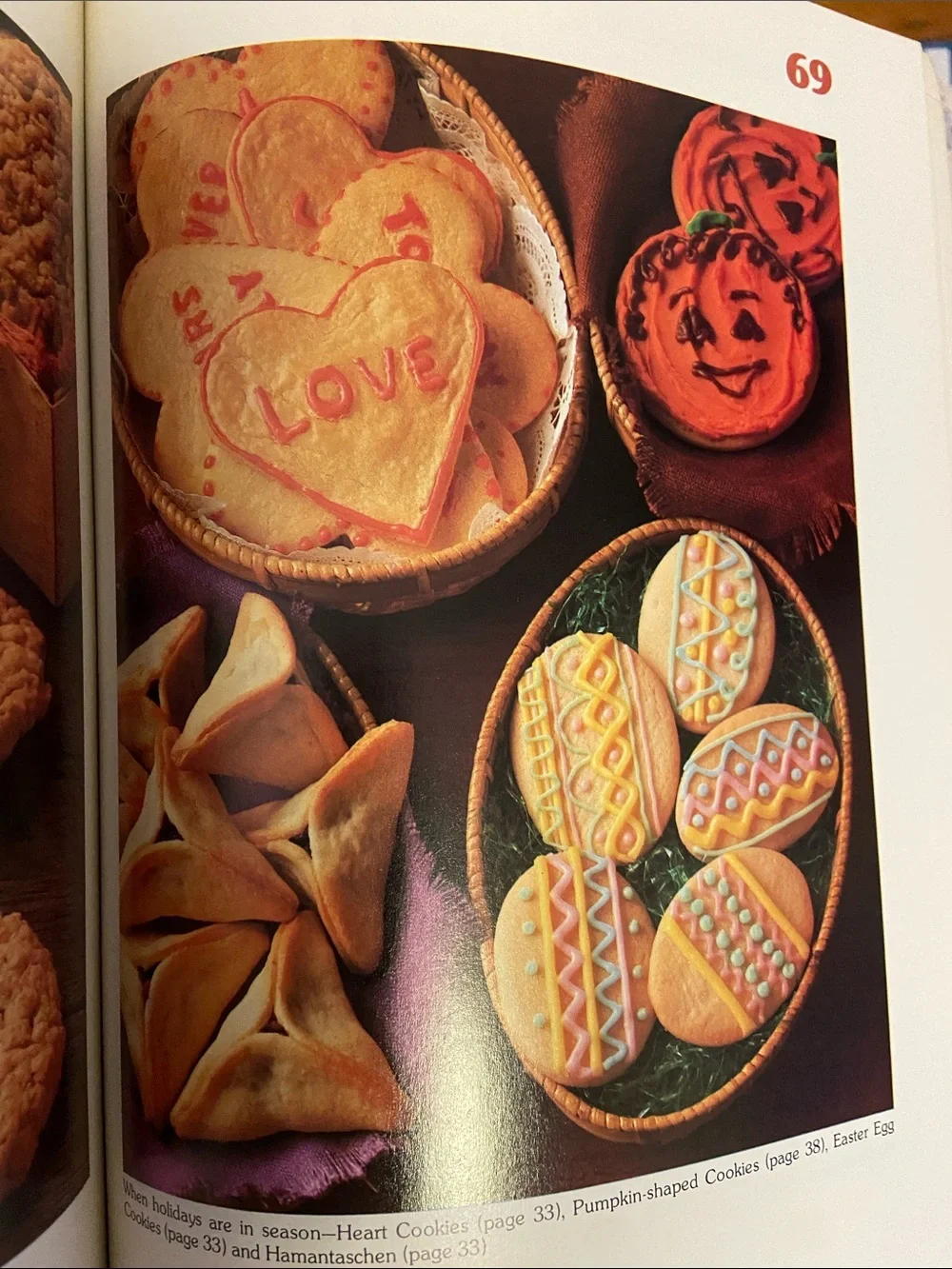 Betty Crocker’s Betty Crocker Cookie Book Holiday Christmas cookies CLASSIC bake